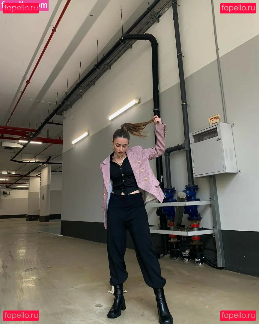 Effy Palarya Onlyfans Photo Gallery 