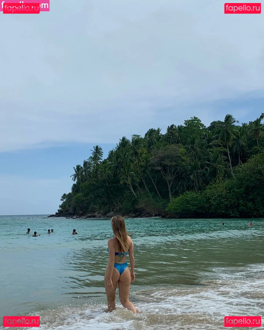 Effy Palarya Onlyfans Photo Gallery 