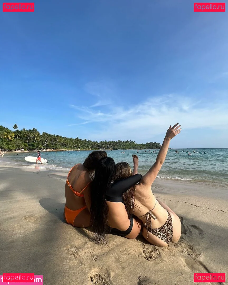 Effy Palarya Onlyfans Photo Gallery 