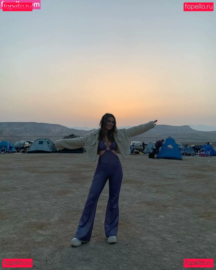 Effy Palarya Onlyfans Photo Gallery 