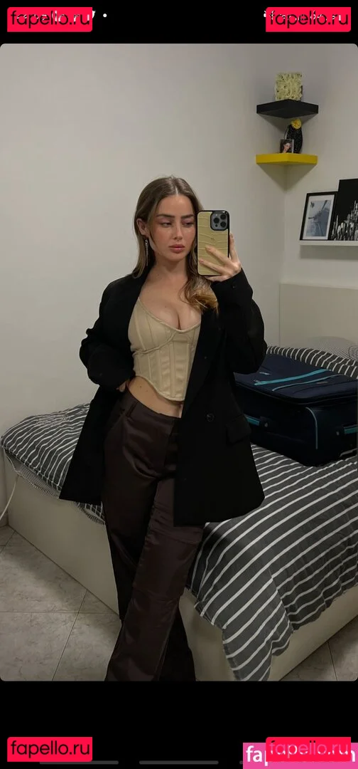 Effy Palarya Onlyfans Photo Gallery 