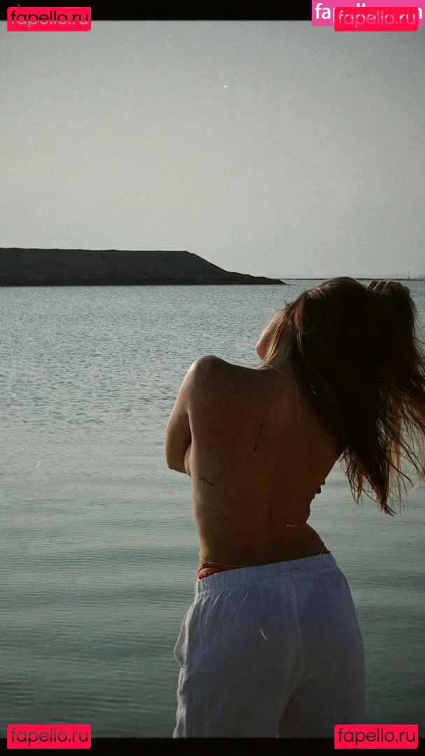 Effy Palarya Onlyfans Photo Gallery 