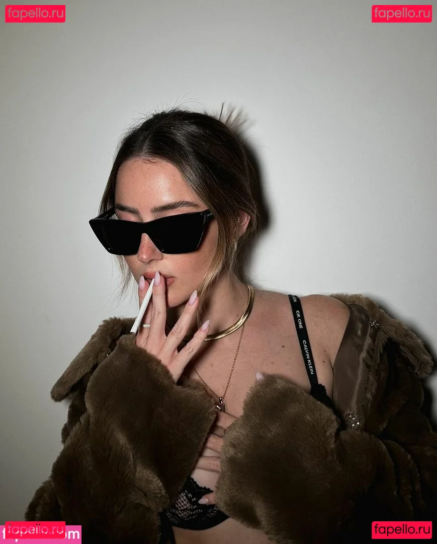 Effy Palarya Onlyfans Photo Gallery 