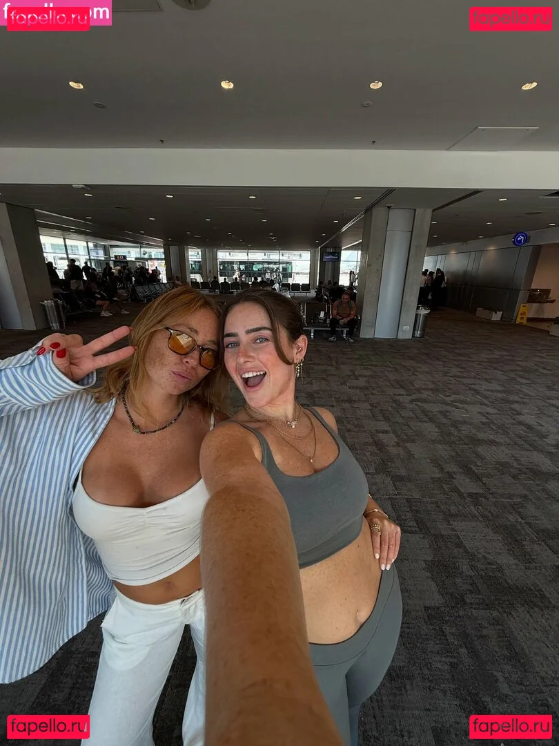 Effy Palarya Onlyfans Photo Gallery 