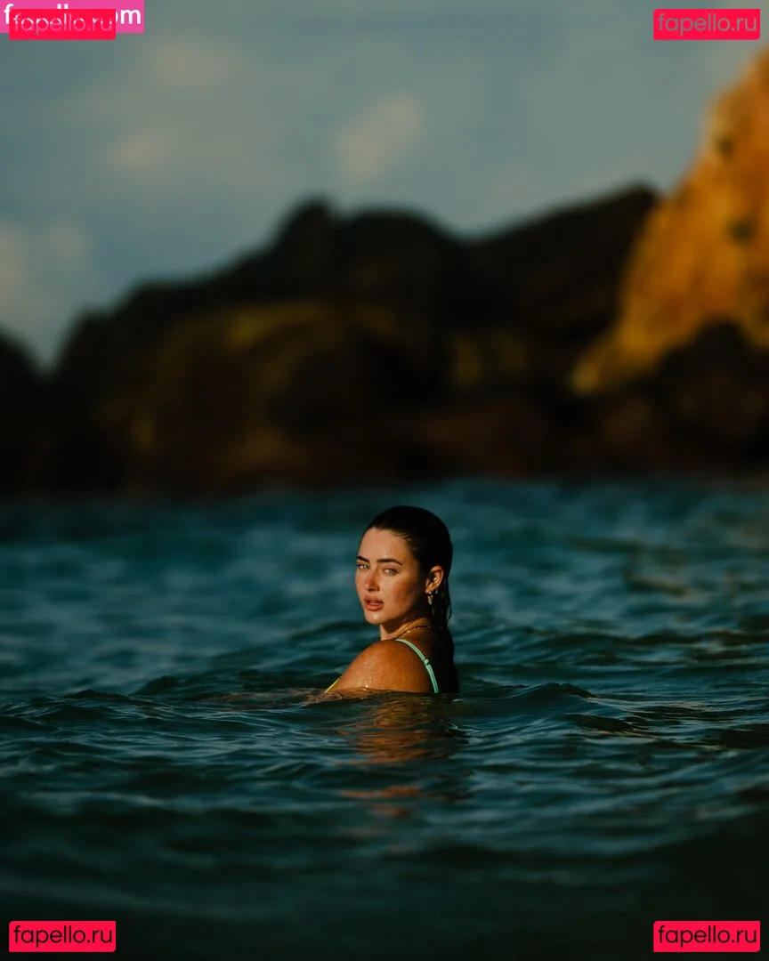 Effy Palarya Onlyfans Photo Gallery 