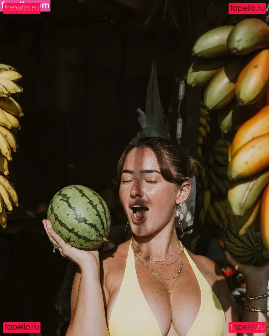 Effy Palarya Onlyfans Photo Gallery 