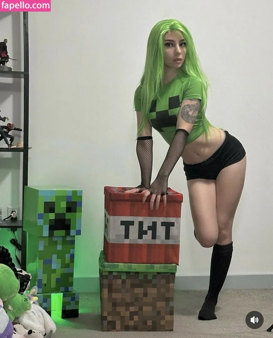 Gianna Hades Onlyfans Photo Gallery 