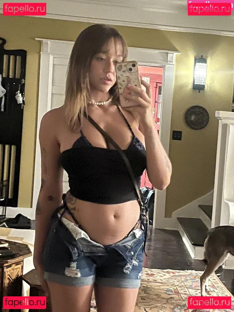 Sabrina Nichole Onlyfans Photo Gallery 