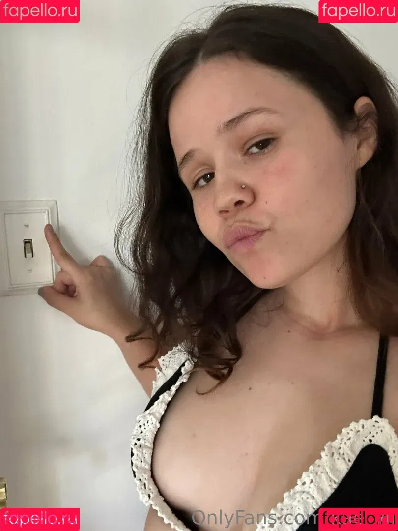 kae_yli Onlyfans Photo Gallery 
