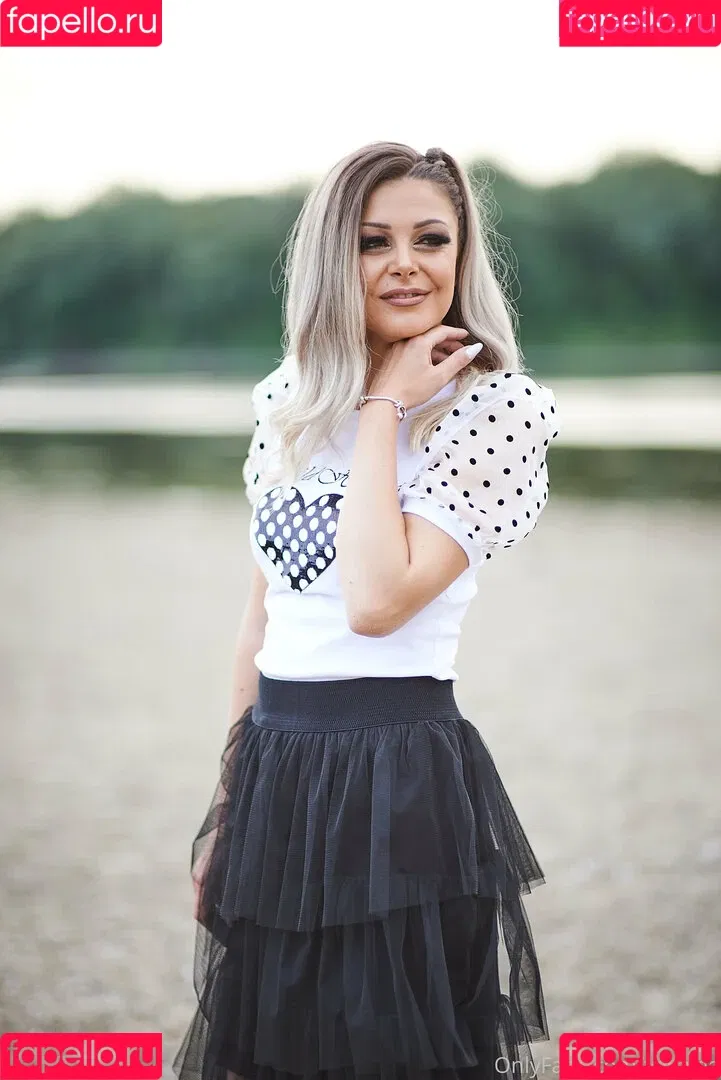 vaya_jade Onlyfans Photo Gallery 