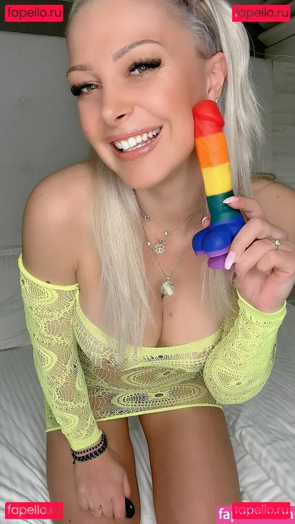 vaya_jade Onlyfans Photo Gallery 