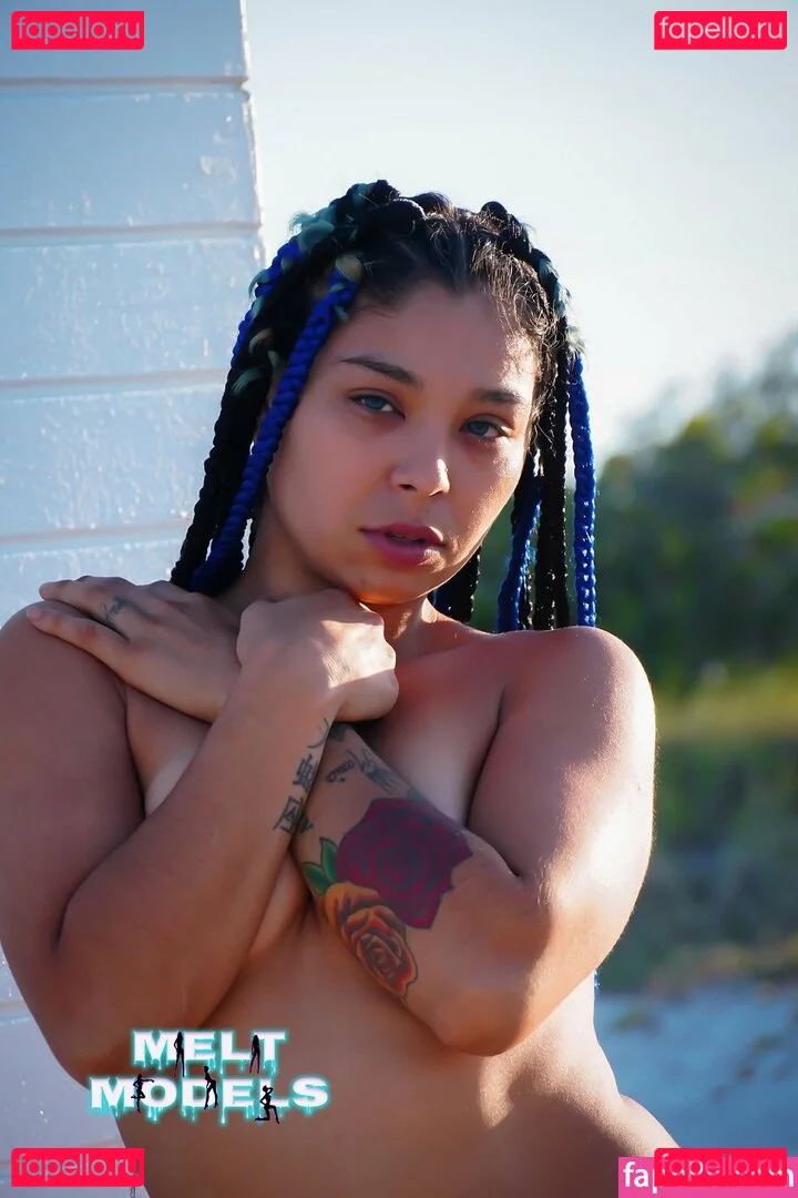 Selena Blaze Onlyfans Photo Gallery 