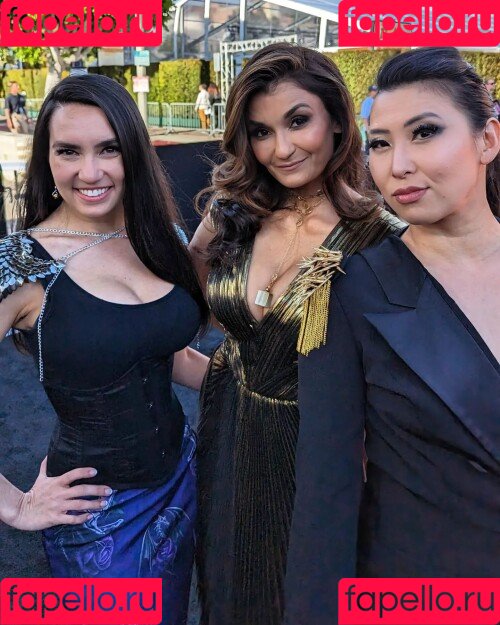 Trisha Hershberger Onlyfans Photo Gallery 