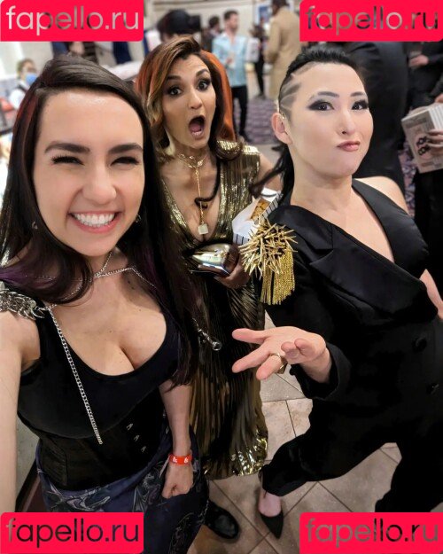 Trisha Hershberger Onlyfans Photo Gallery 