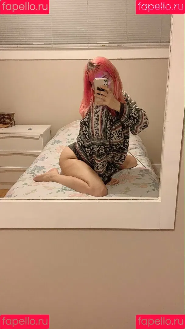 purrhime Onlyfans Photo Gallery 