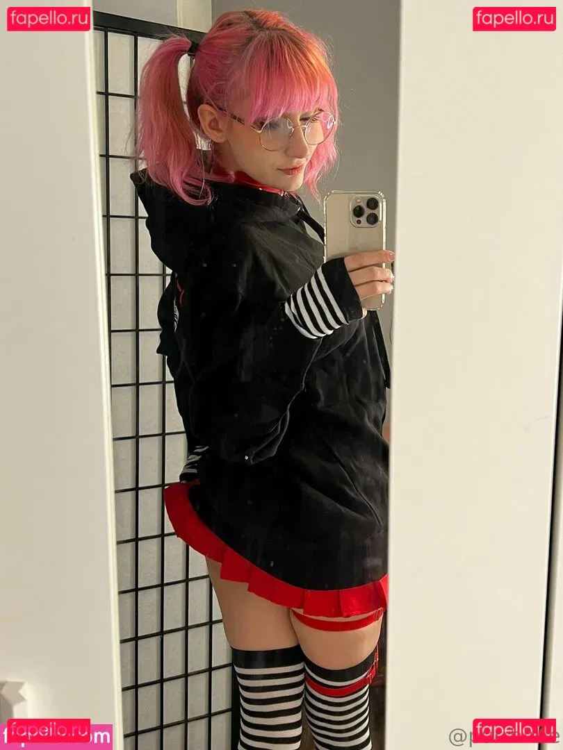 purrhime Onlyfans Photo Gallery 