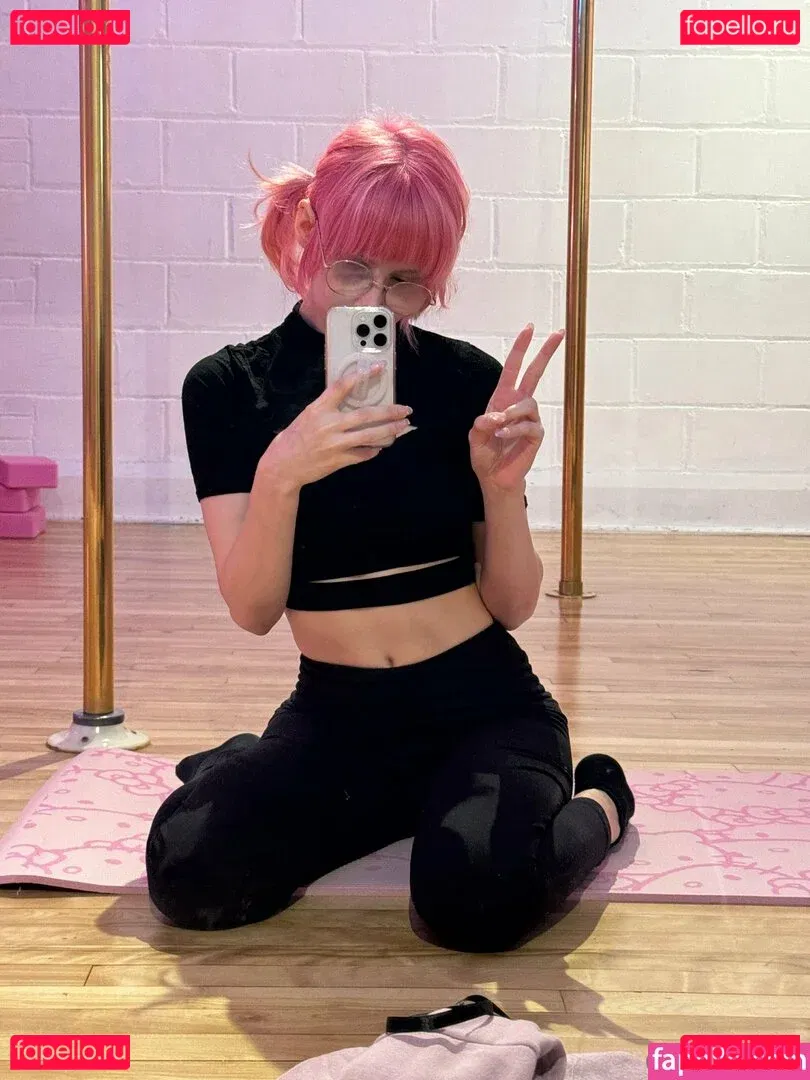 purrhime Onlyfans Photo Gallery 