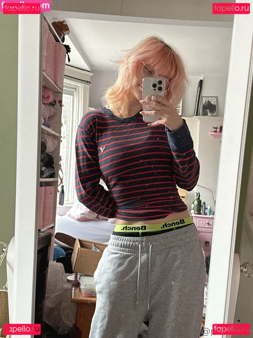 purrhime Onlyfans Photo Gallery 