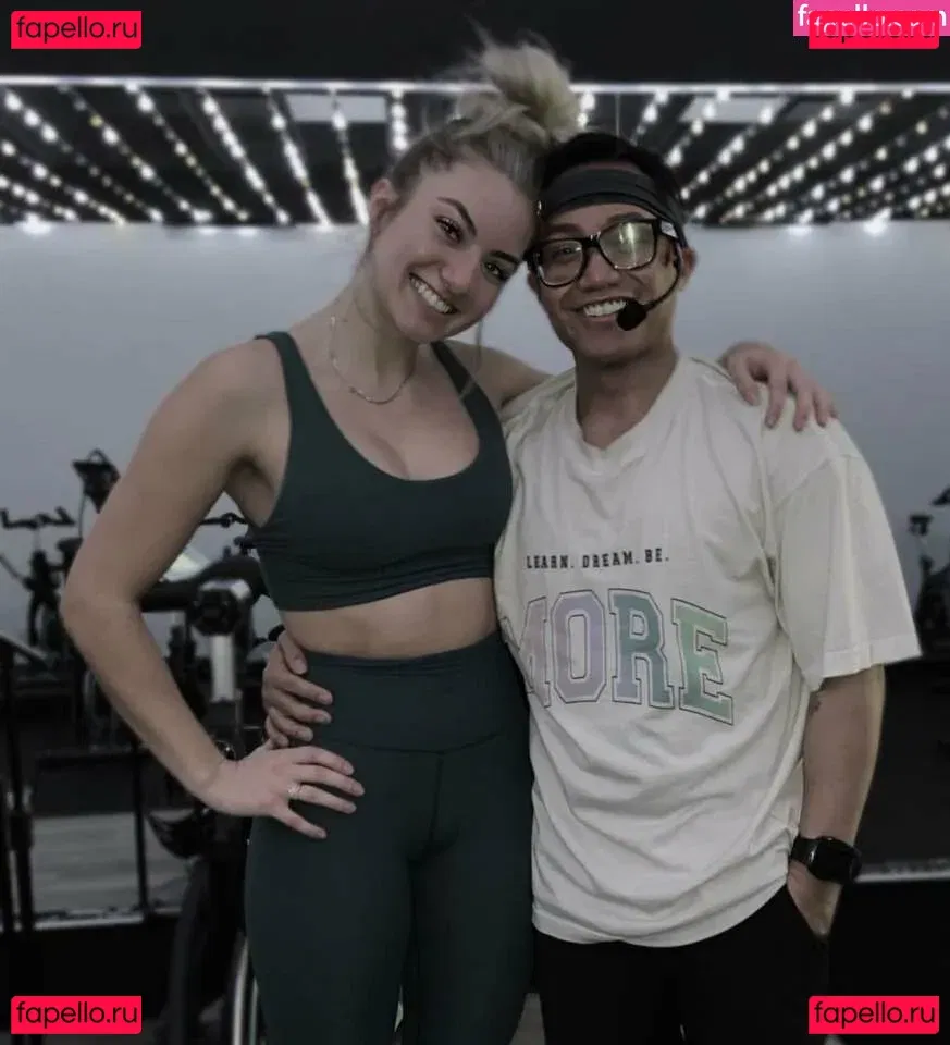 Tavia Onlyfans Photo Gallery 