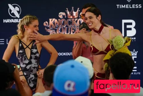 Tavia Nude Onlyfans Photo 38