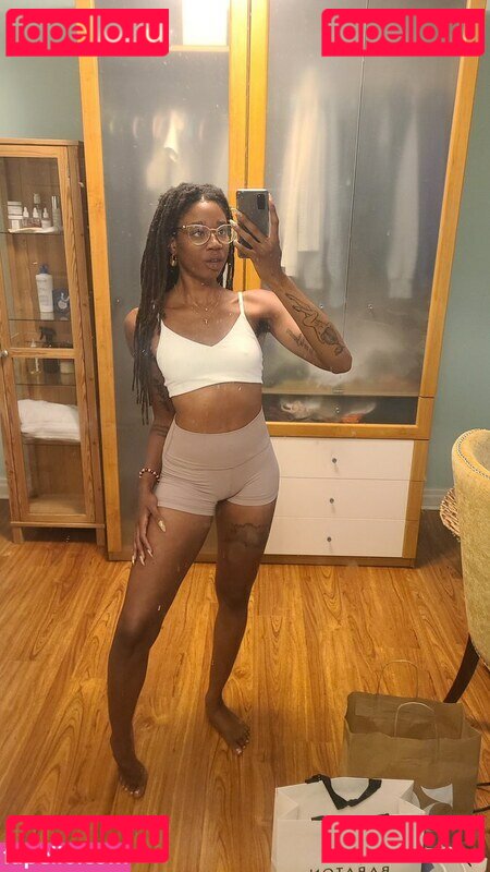 Kismet Charlatan Nude Onlyfans Photo 9