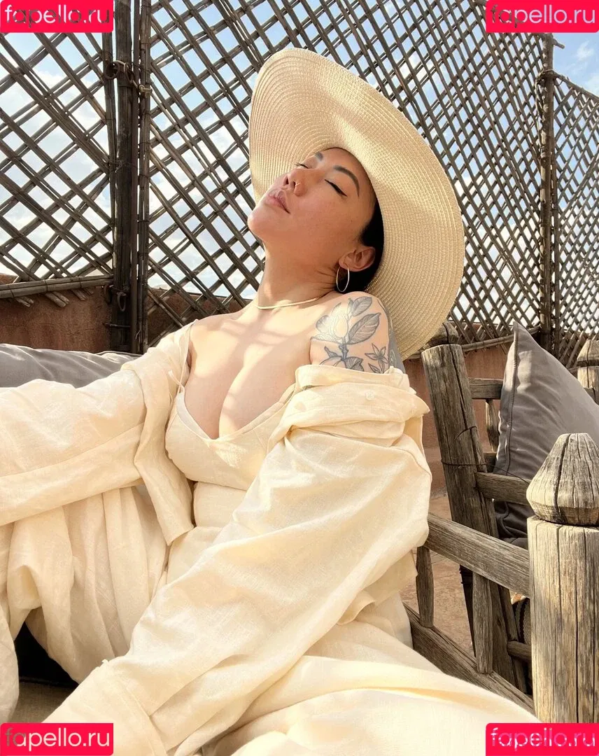 Ravenna Tran Onlyfans Photo Gallery 