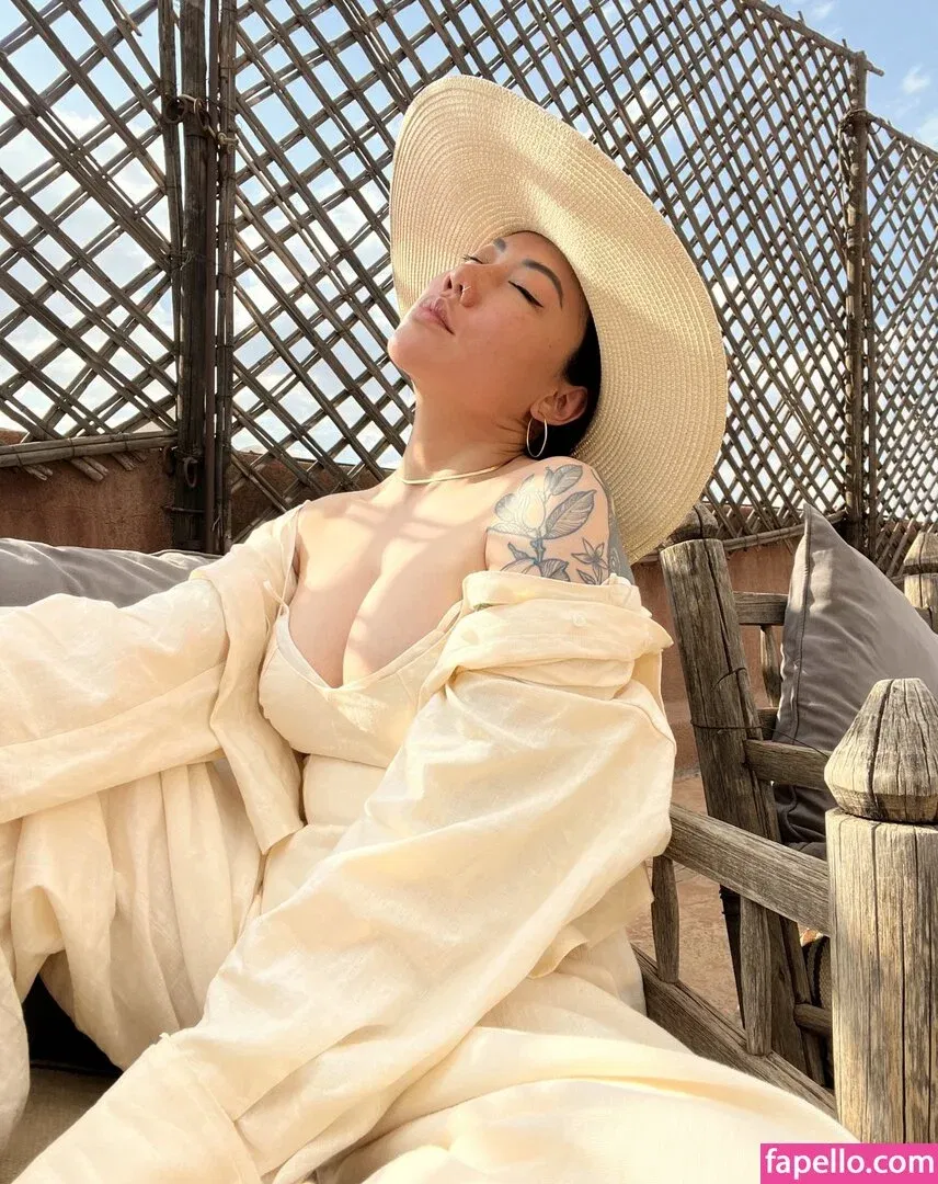 Ravenna Tran Onlyfans Photo Gallery 