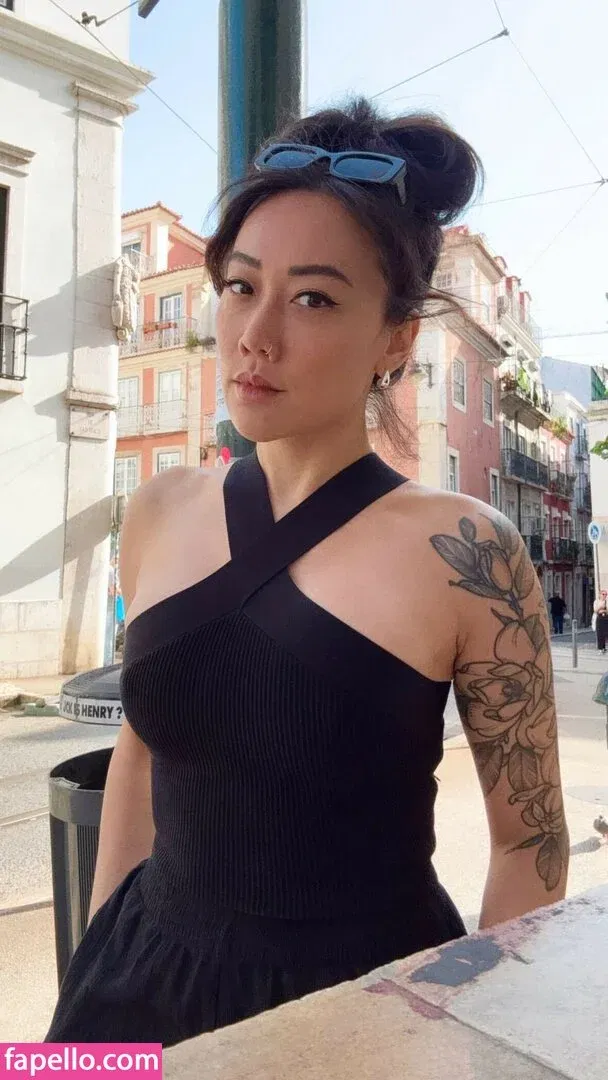 Ravenna Tran Onlyfans Photo Gallery 