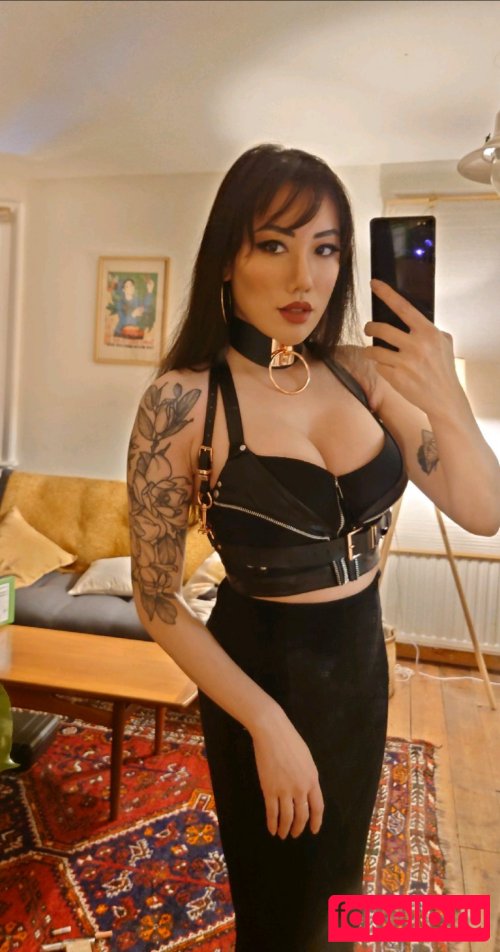 Ravenna Tran Nude Onlyfans Photo 34