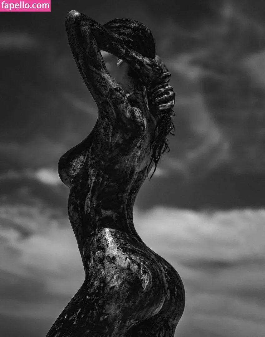 Alejandra Guilmant Onlyfans Photo Gallery 