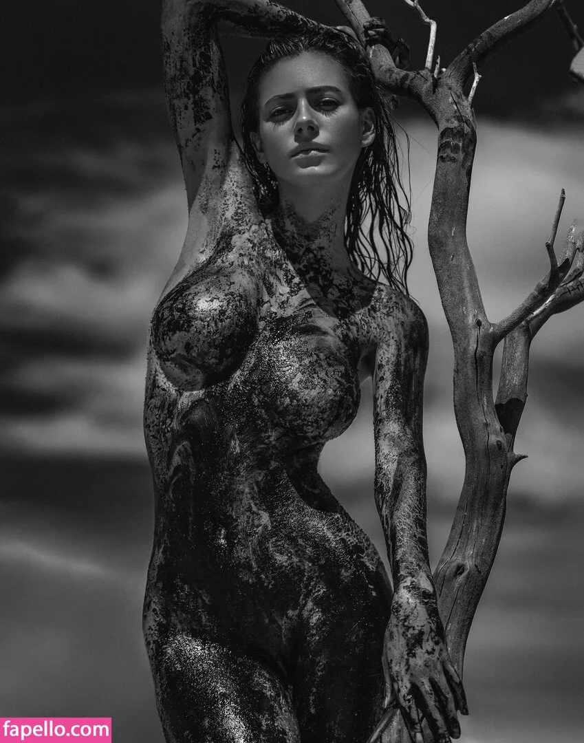 Alejandra Guilmant Onlyfans Photo Gallery 