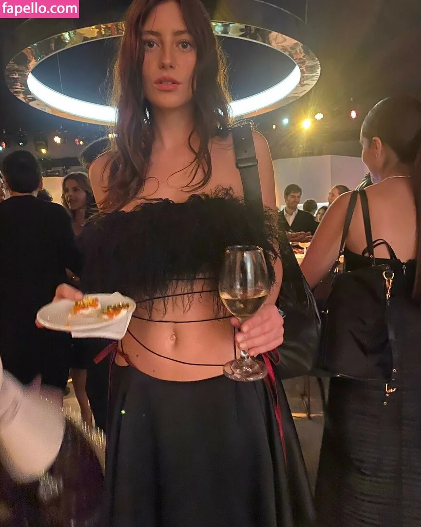 Alejandra Guilmant Onlyfans Photo Gallery 