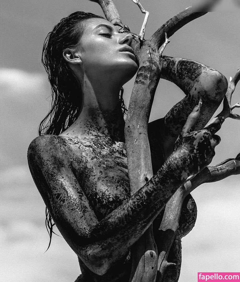 Alejandra Guilmant Onlyfans Photo Gallery 