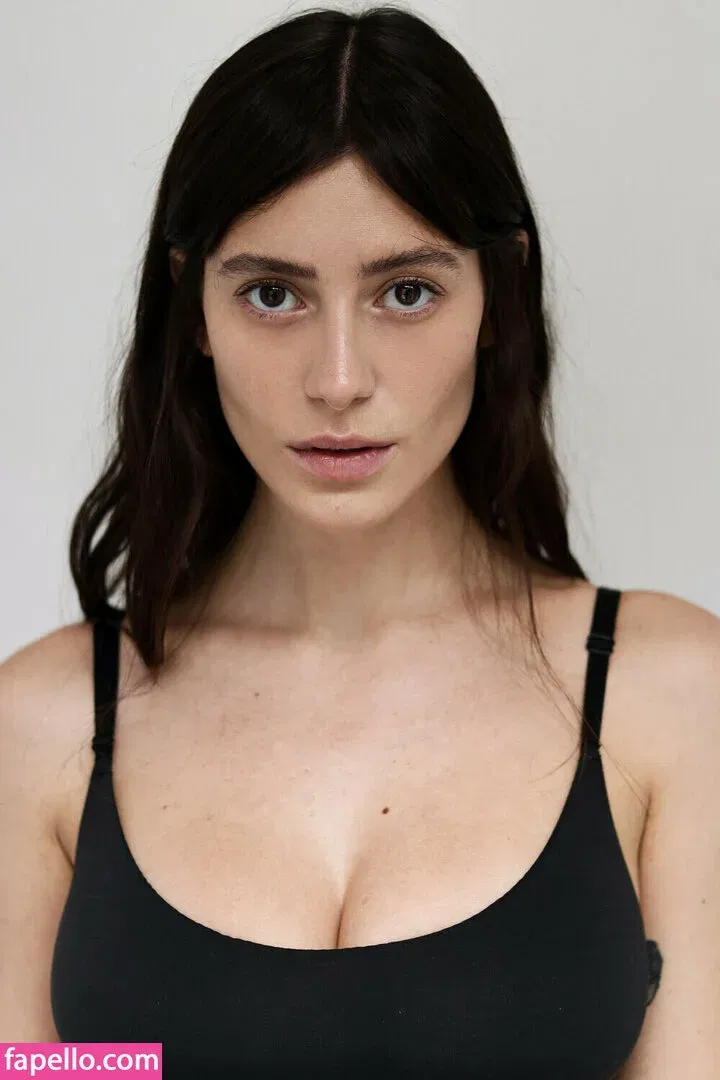 Alejandra Guilmant Onlyfans Photo Gallery 