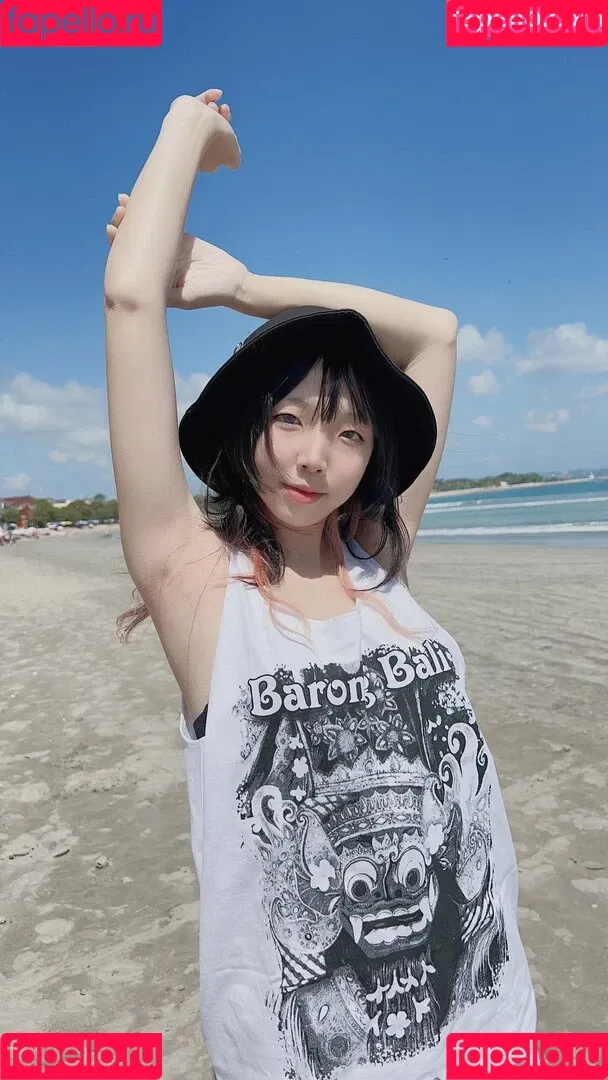 Nekonoi Katsu Onlyfans Photo Gallery 