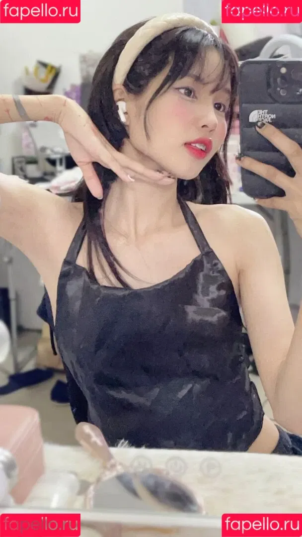 Lou Aenlle Onlyfans Photo Gallery 