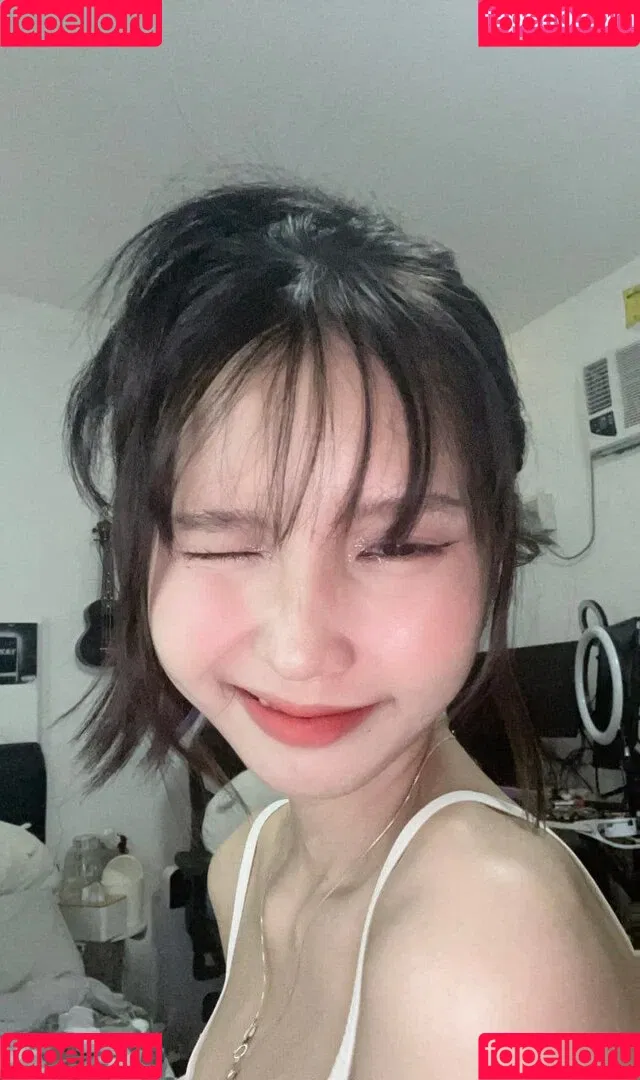 Lou Aenlle Onlyfans Photo Gallery 