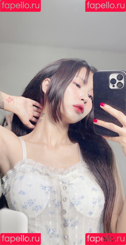 Lou Aenlle Onlyfans Photo Gallery 