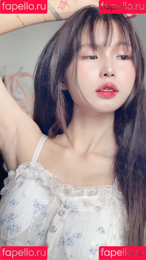 Lou Aenlle Onlyfans Photo Gallery 