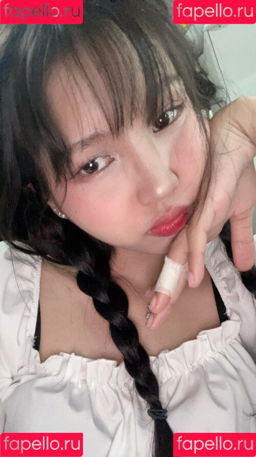 Lou Aenlle Onlyfans Photo Gallery 