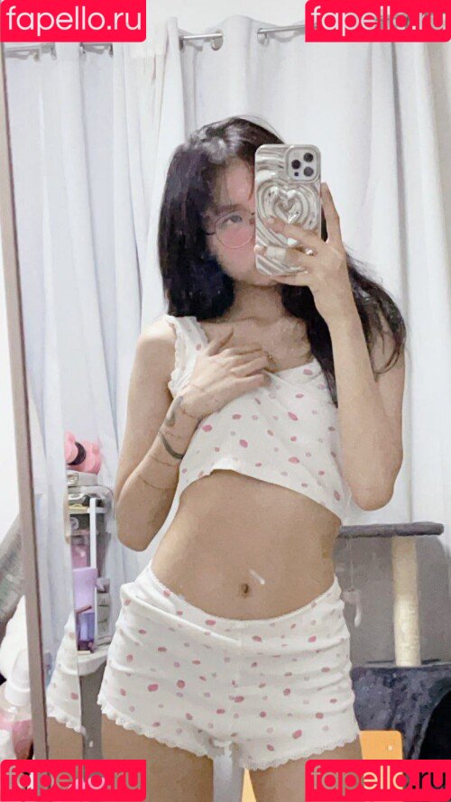 Lou Aenlle Onlyfans Photo Gallery 