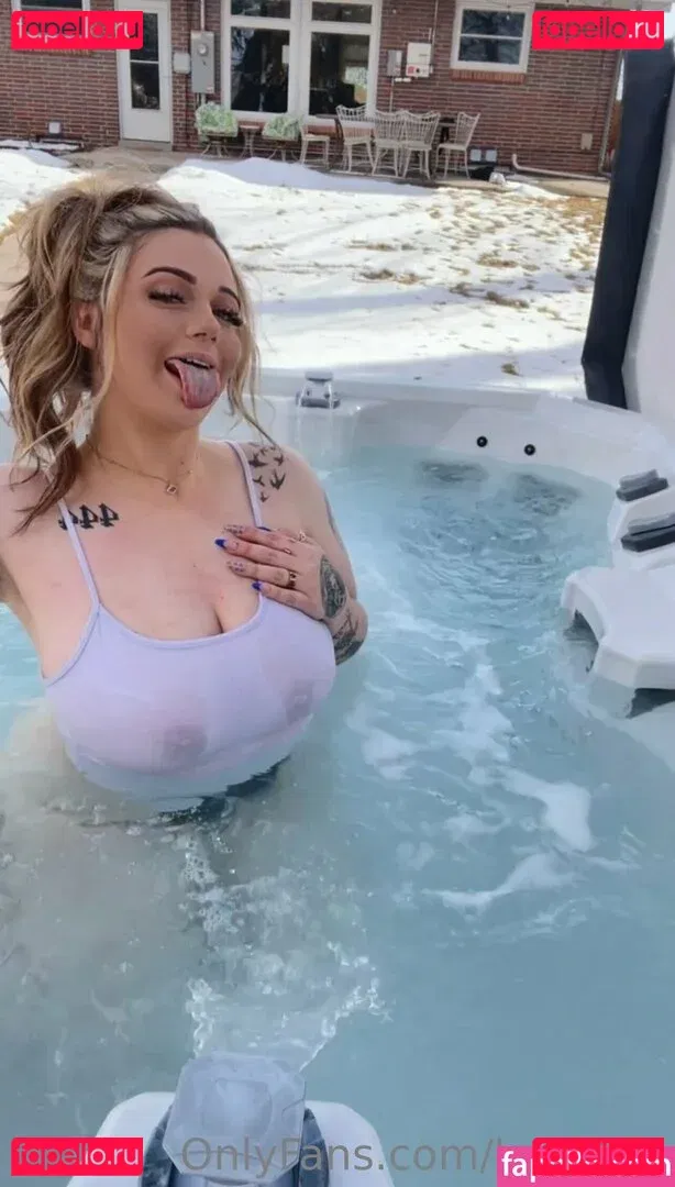 kxmmm Onlyfans Photo Gallery 