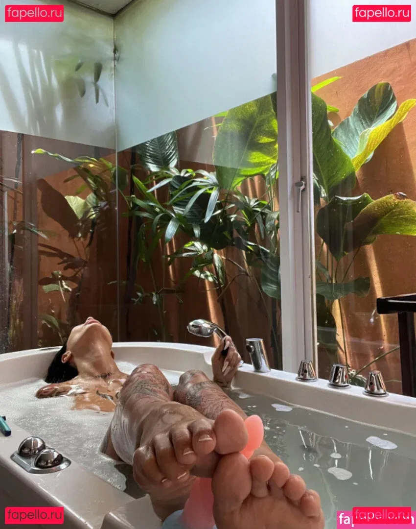 Crazycouple Onlyfans Photo Gallery 