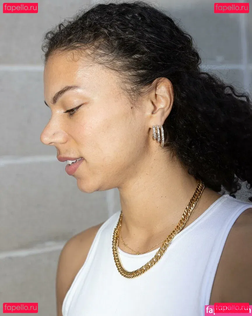 Alysha Clark Onlyfans Photo Gallery 