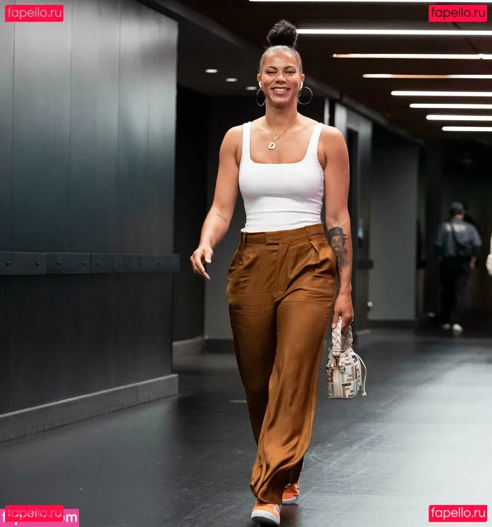 Alysha Clark Onlyfans Photo Gallery 