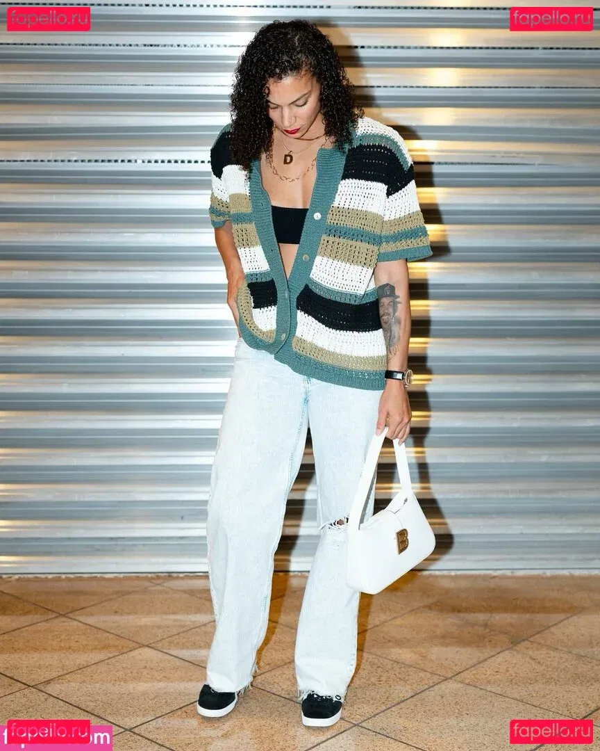 Alysha Clark Onlyfans Photo Gallery 