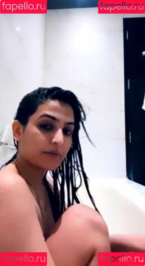 Sassy Poonam Onlyfans Photo Gallery 