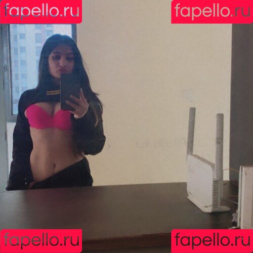 Sassy Poonam Onlyfans Photo Gallery 