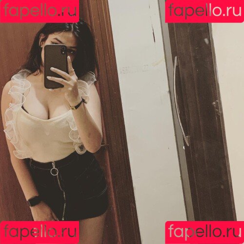 Sassy Poonam Onlyfans Photo Gallery 