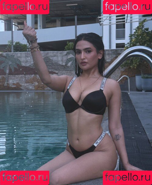 Sassy Poonam Onlyfans Photo Gallery 